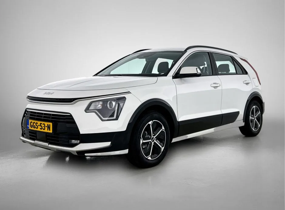 Kia Niro (2024) — foto 1