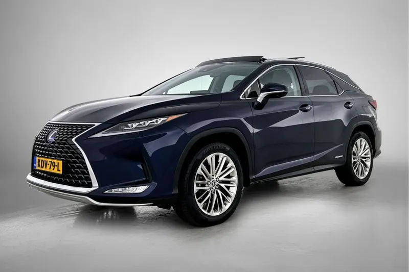 Lexus RX (2021)