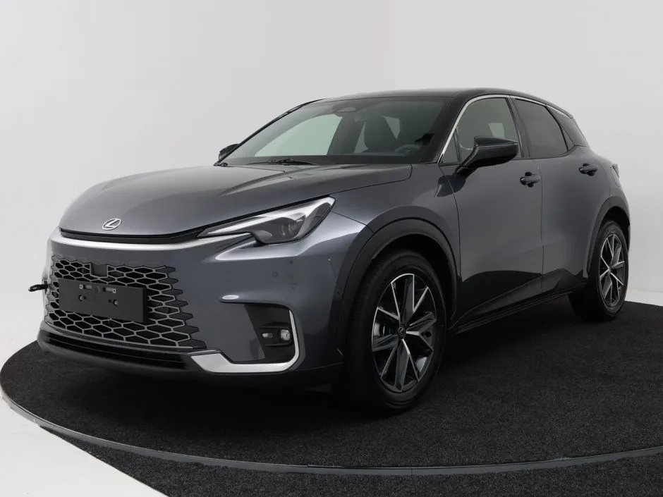 Lexus LBX (2026) — foto 1