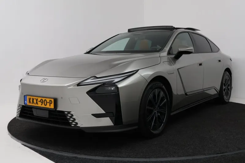 Lexus ES (2026)