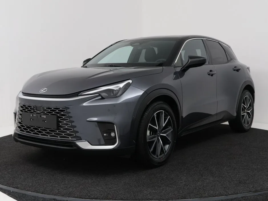 Lexus LBX (2026) — foto 1