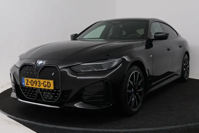 BMW i4 (2024)