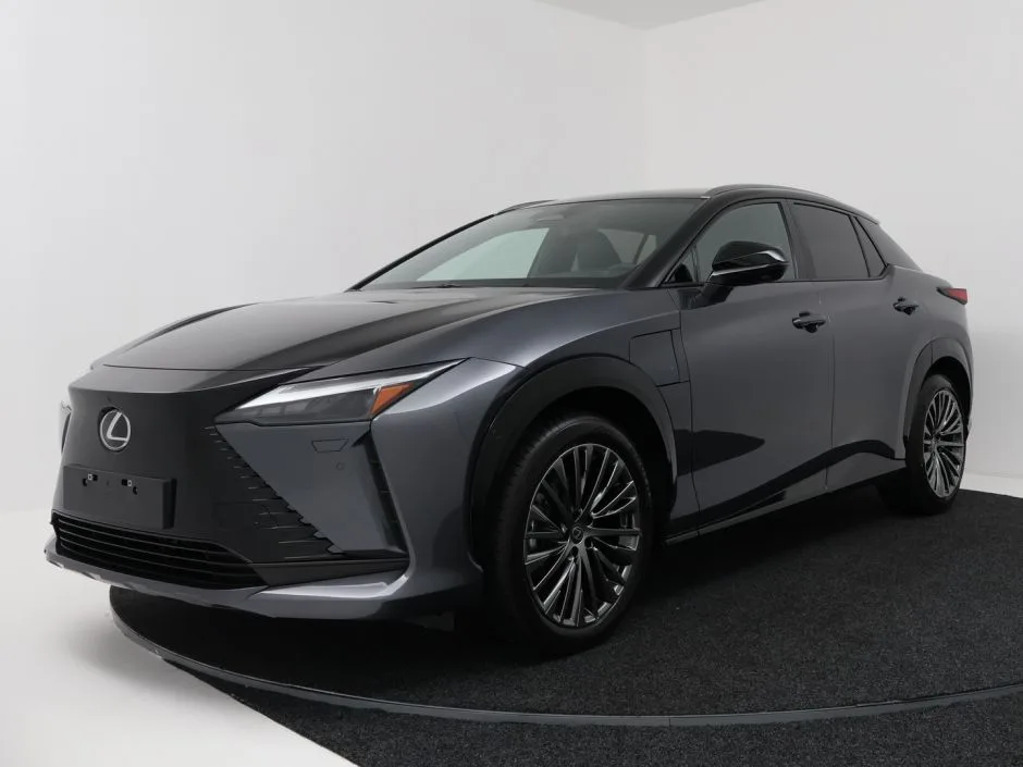 Lexus RZ (2026) — foto 1