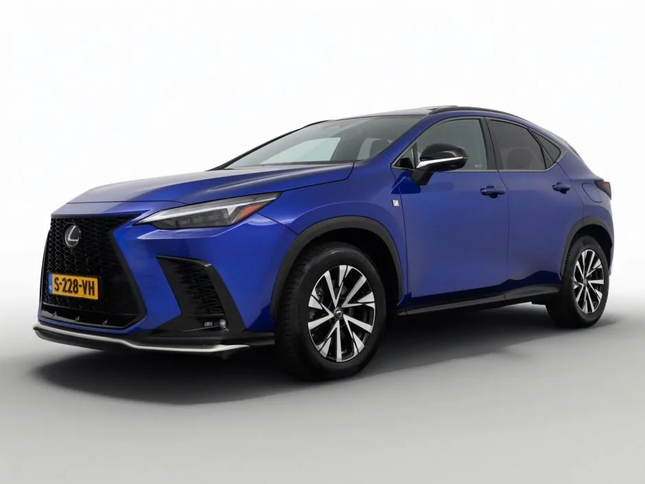 Lexus NX (2023) — foto 1