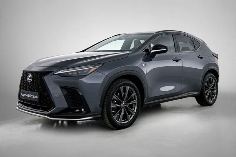 Lexus NX (2022)