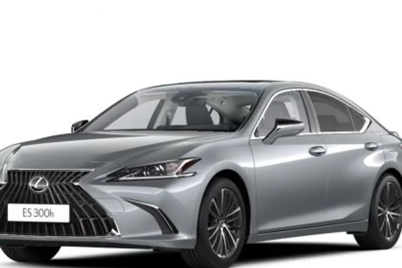Lexus ES (2025)