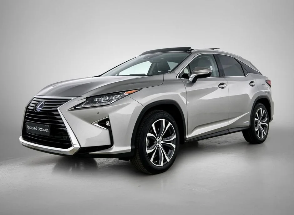 Lexus RX (2019) — foto 1