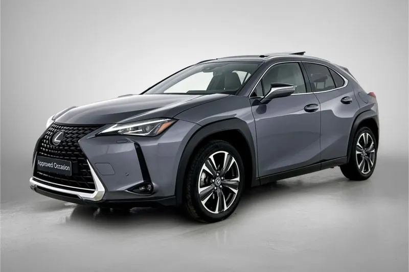 Lexus UX (2020)