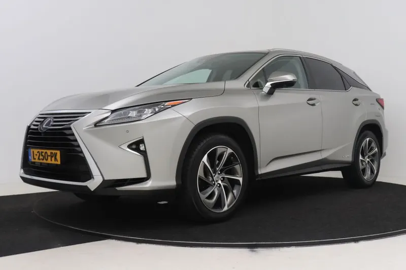 Lexus RX (2017)