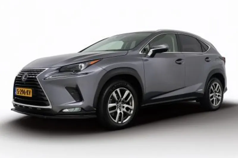 Lexus NX (2020)