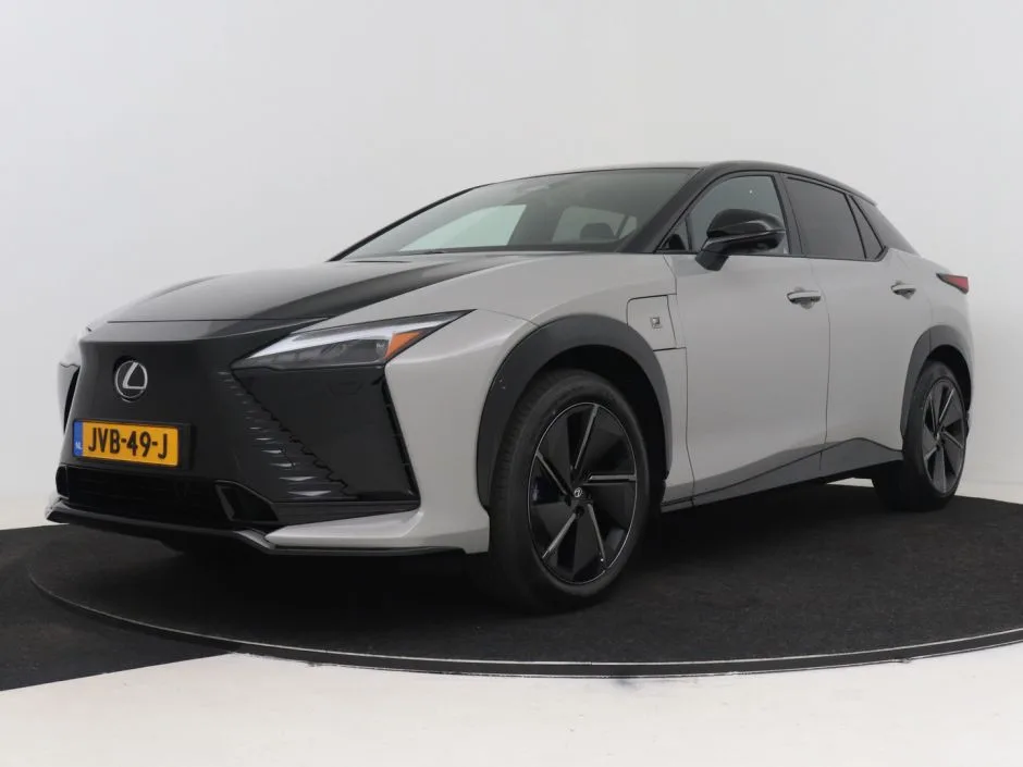 Lexus RZ (2026) — foto 1
