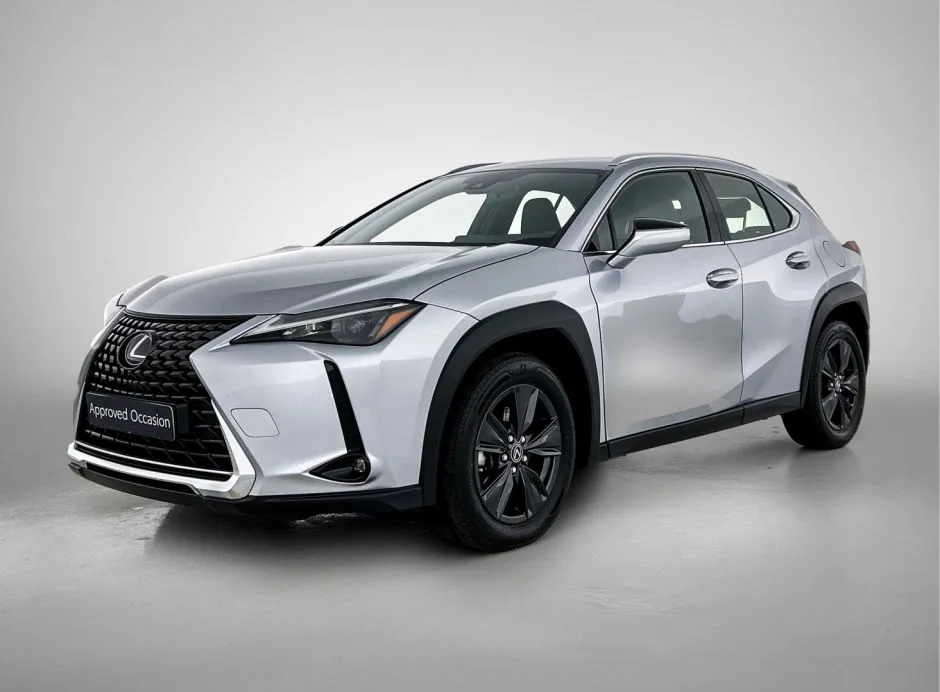Lexus UX (2024) — foto 1