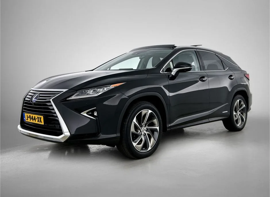 Lexus RX (2017) — foto 1