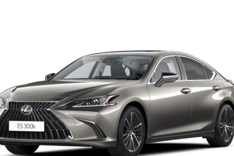 Lexus ES (2025)