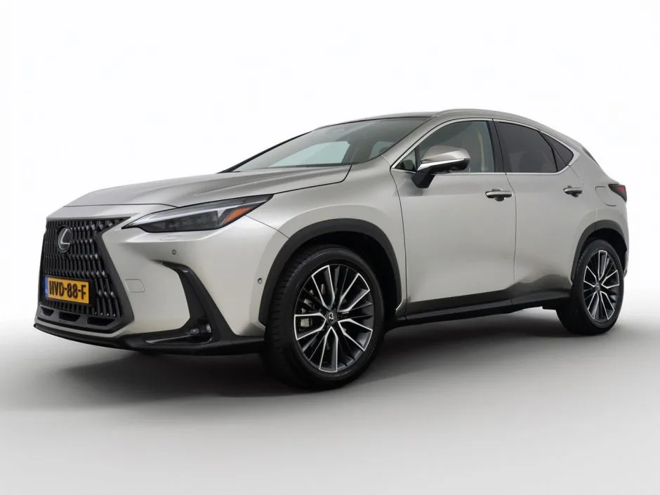 Lexus NX (2025) — foto 1