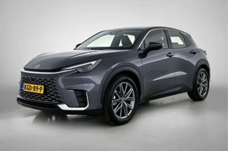Lexus LBX (2026)