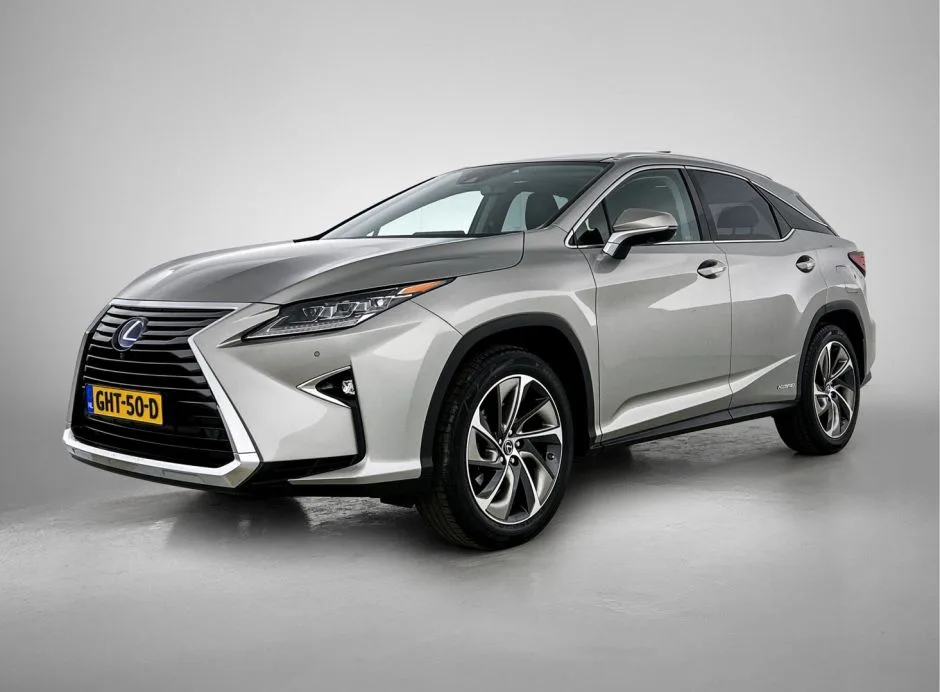 Lexus RX (2019) — foto 1