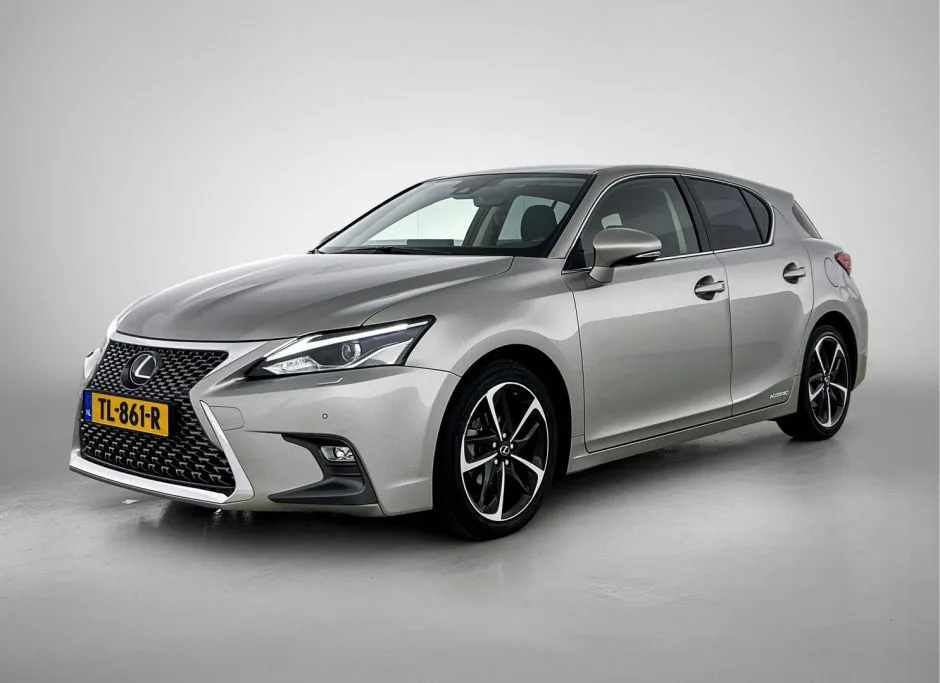 Lexus CT (2018) — foto 1