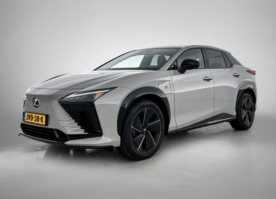 Lexus RZ (2026) — foto 1