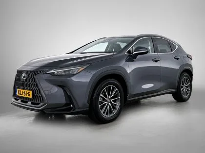 Lexus NX (2025) — foto 1