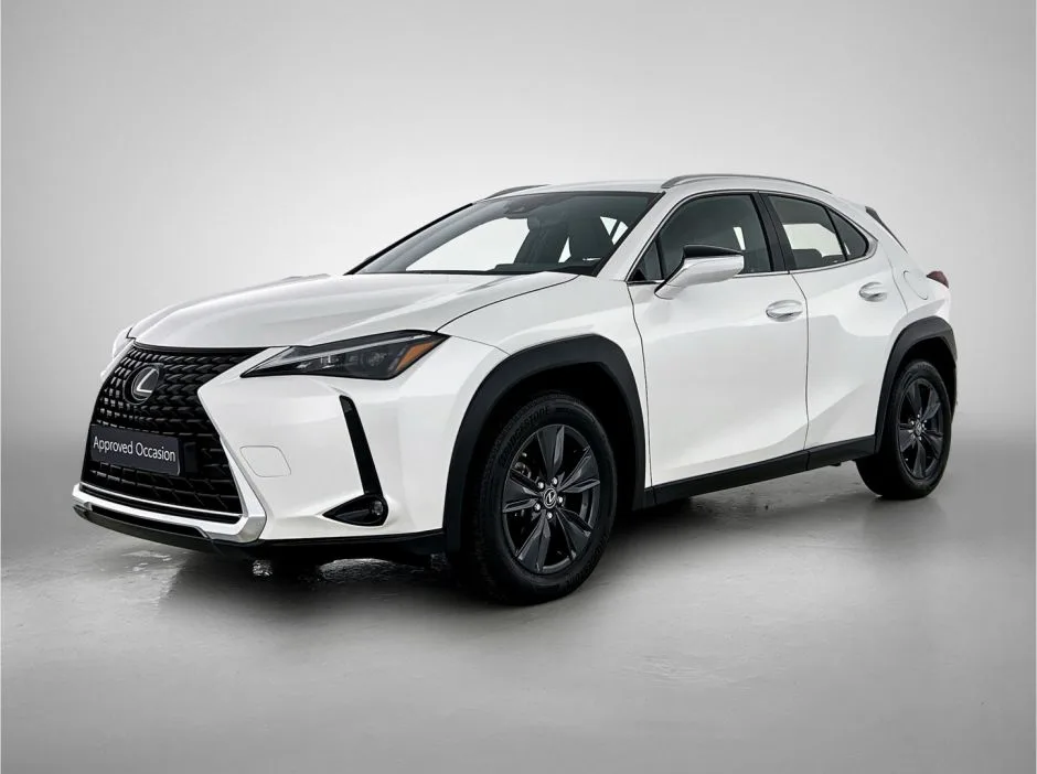 Lexus UX (2024) — foto 1