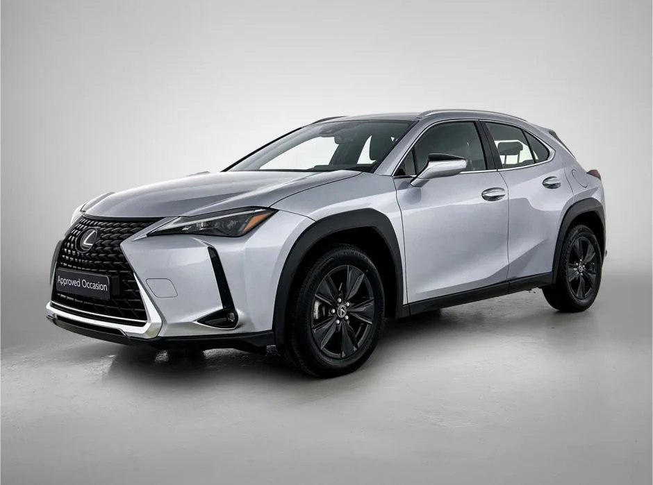 Lexus UX (2024) — foto 1