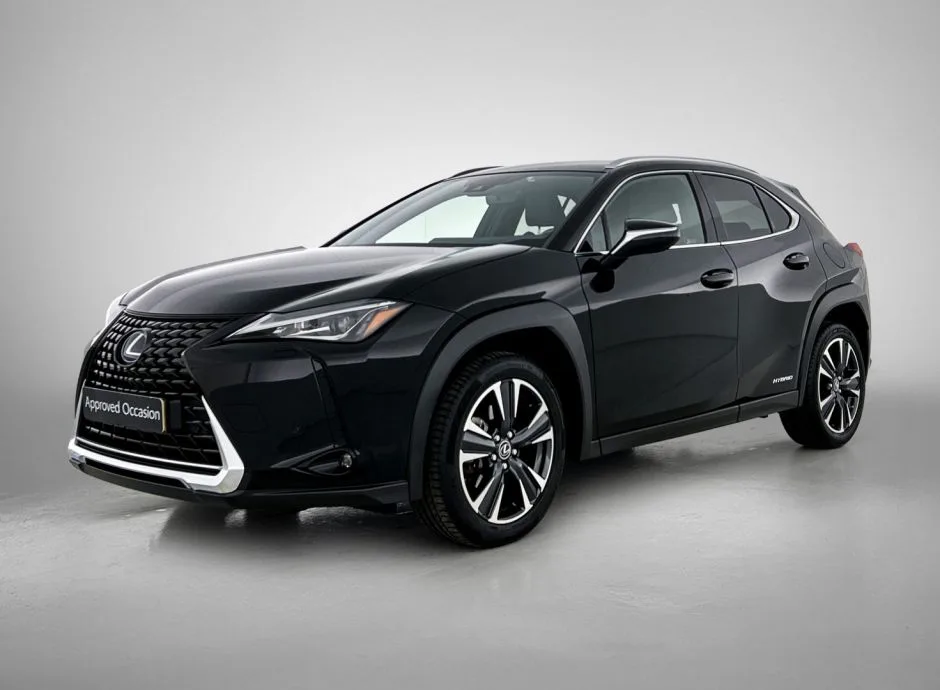 Lexus UX (2022) — foto 1