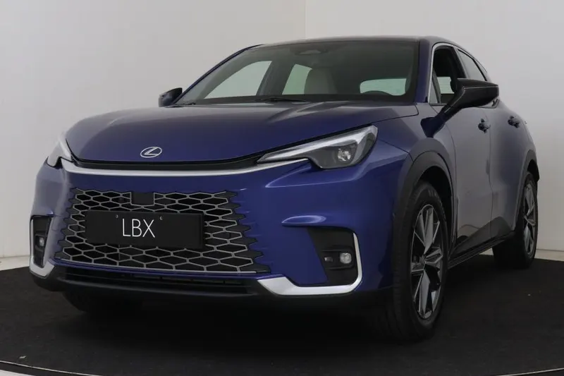 Lexus LBX (2026)