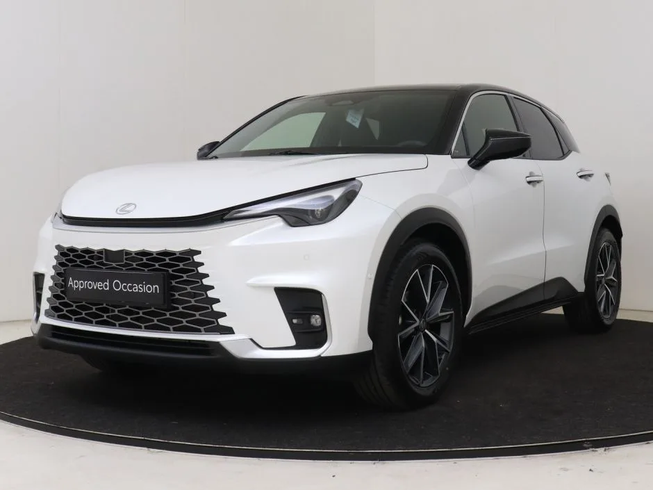 Lexus LBX (2026) — foto 1