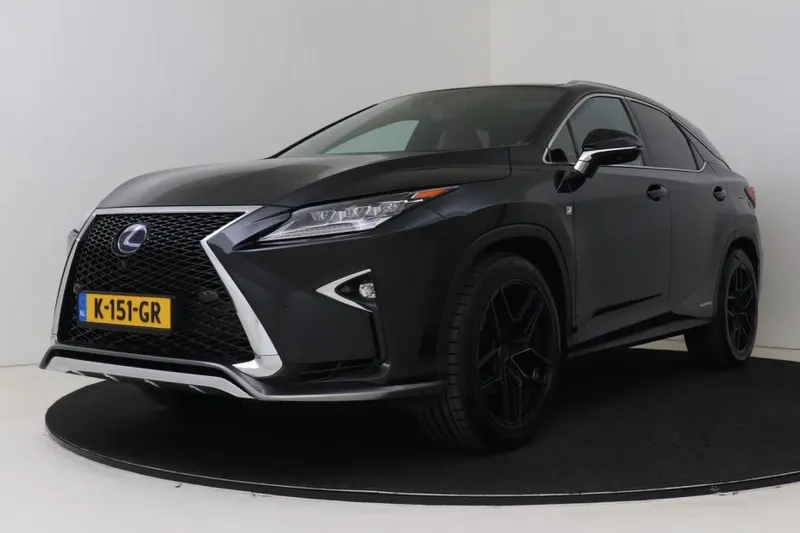 Lexus RX (2019)