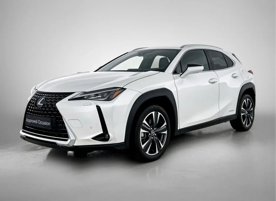 Lexus UX (2022) — foto 1