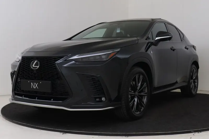 Lexus NX (2026)