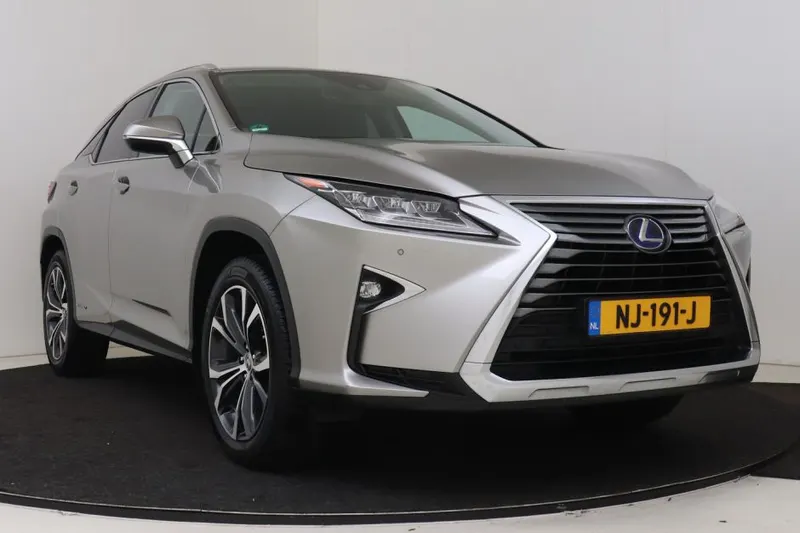 Lexus RX (2017)