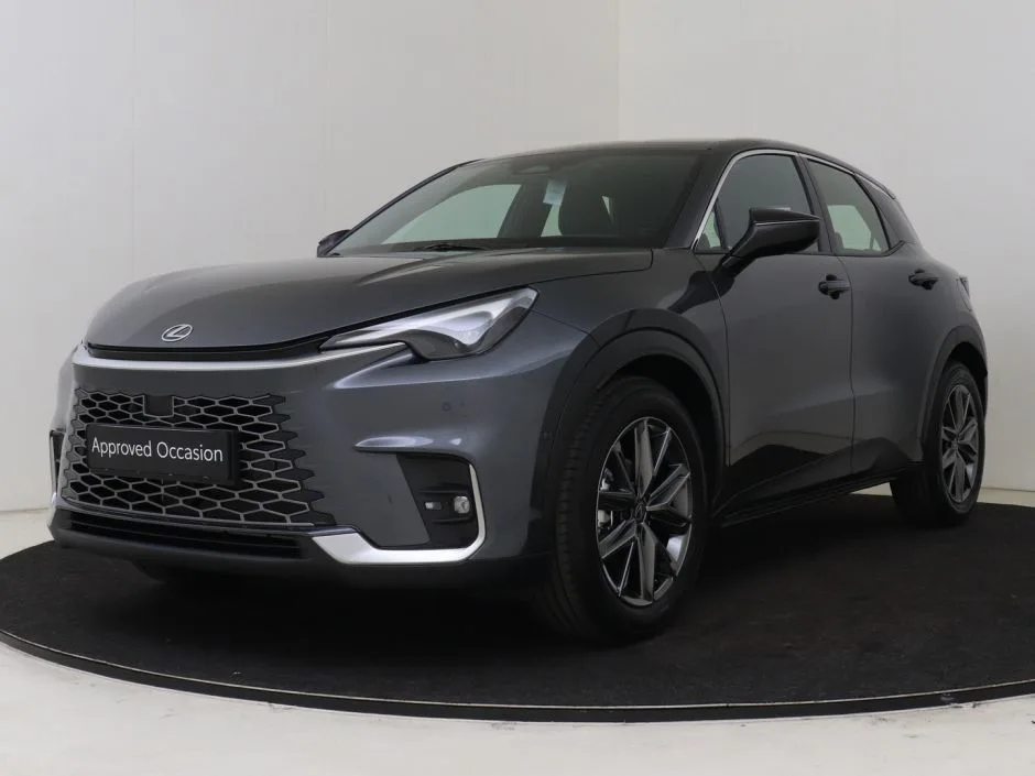 Lexus LBX (2026) — foto 1