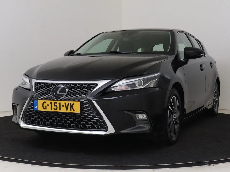 Lexus CT (2019) — foto 1