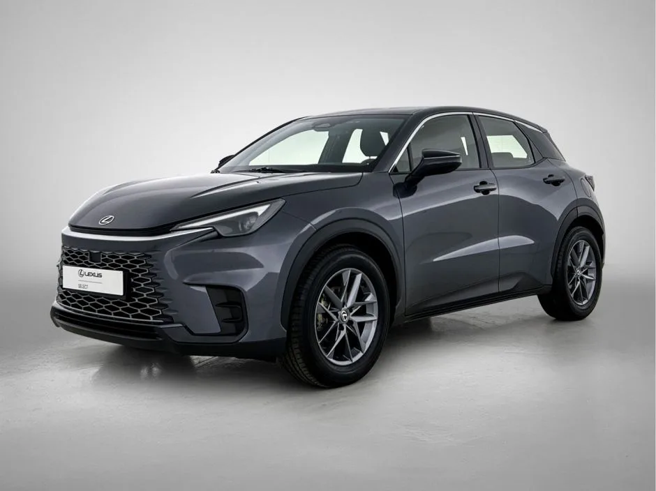 Lexus LBX (2024) — foto 1