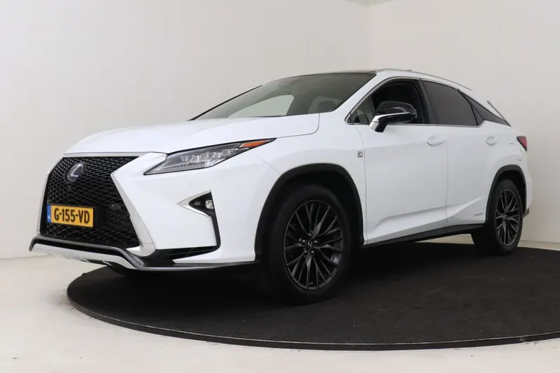 Lexus RX (2019)