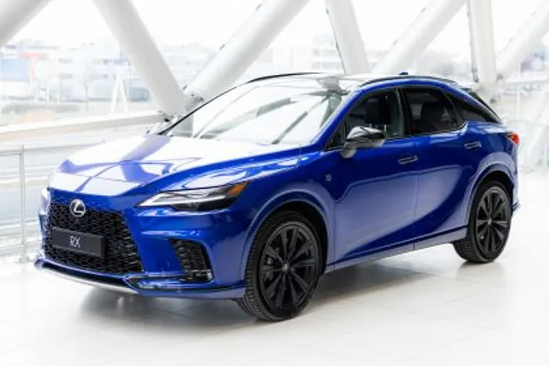 Lexus RX (2024)