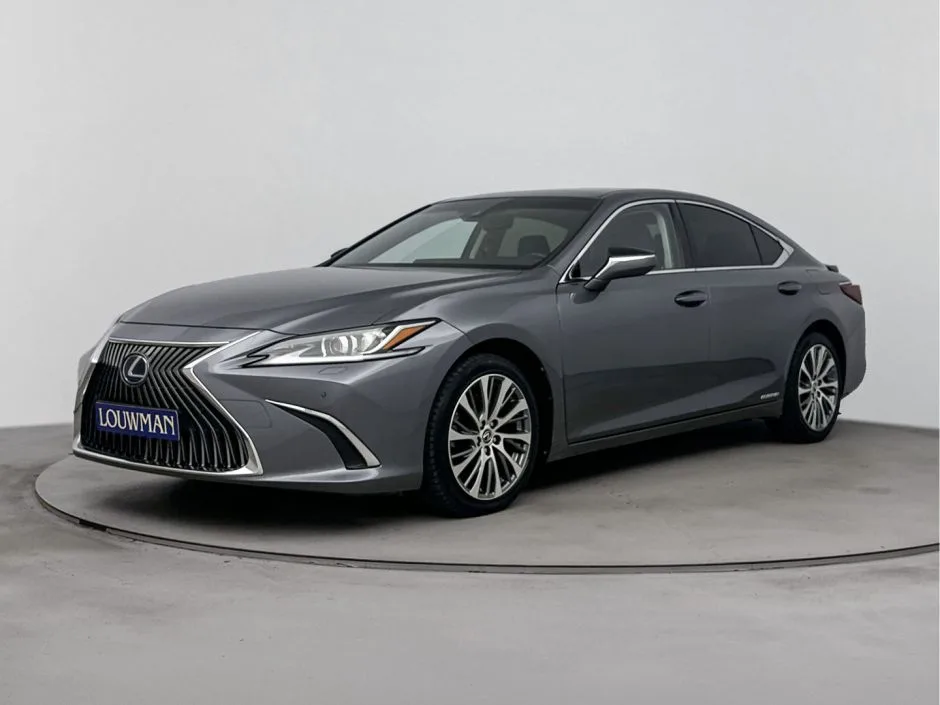 Lexus ES (2021) — foto 1