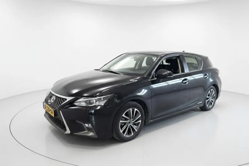 Lexus CT (2019)