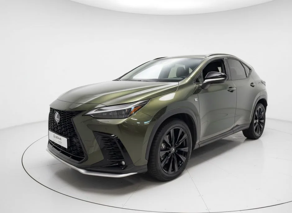 Lexus NX (2023) — foto 1