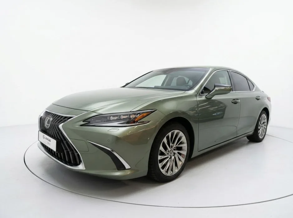 Lexus ES (2024) — foto 1