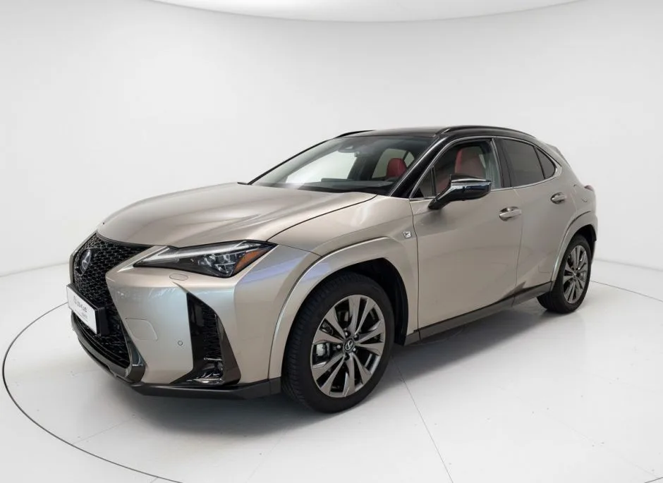 Lexus UX (2024) — foto 1
