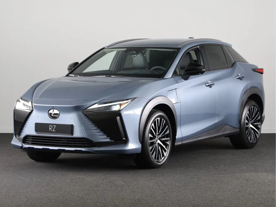 Lexus RZ (2025) — foto 1