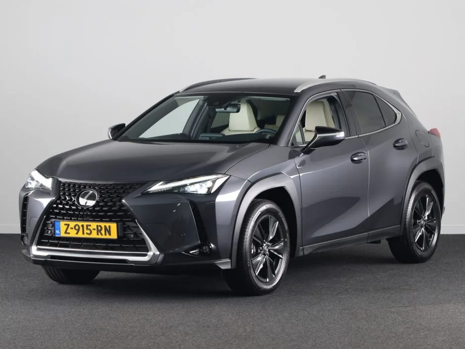 Lexus UX (2024) — foto 1