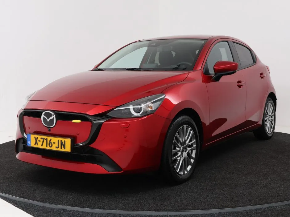 Mazda 2 (2023) — foto 1