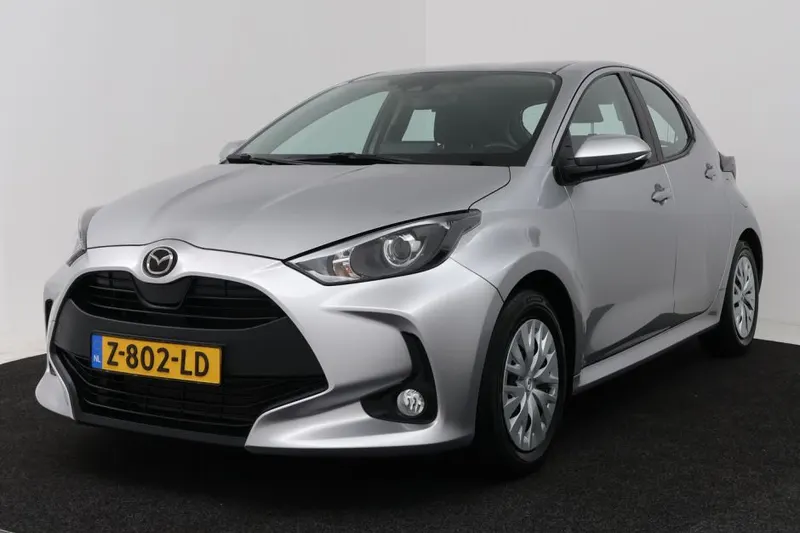 Mazda 2_Hybrid (2023)