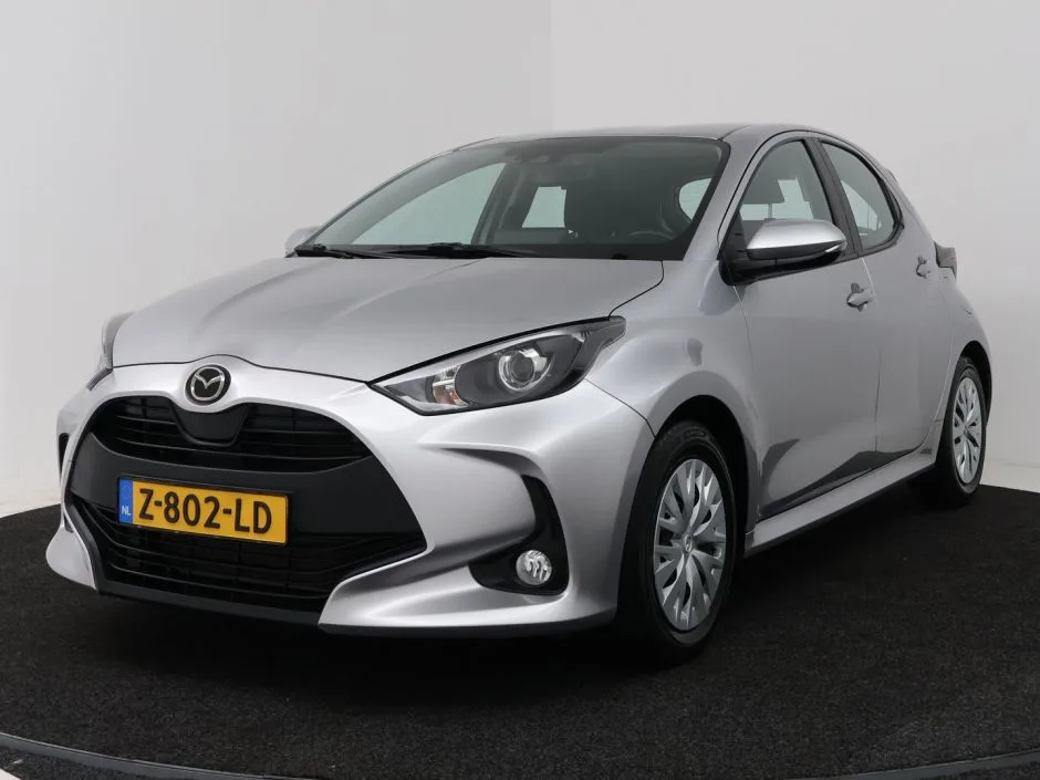 Mazda 2_Hybrid (2023) — foto 1
