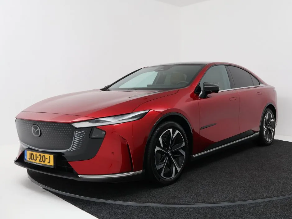 Mazda 6 (2025) — foto 1