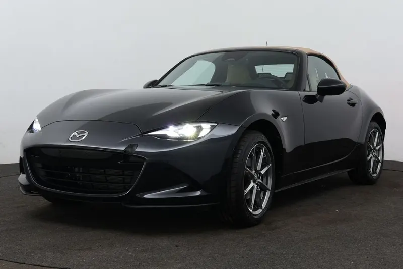 Mazda MX-5 (2025)